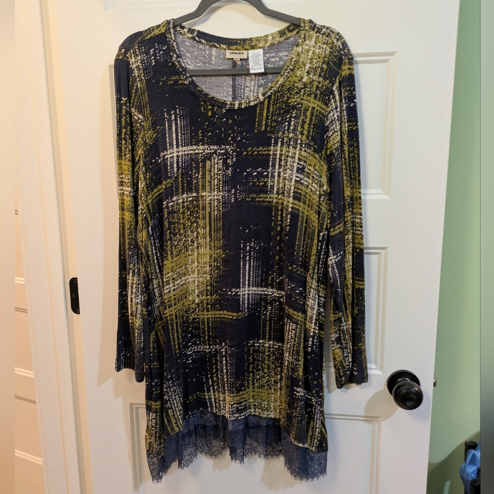 🔴 3/$15 Lori Goldstein Abstract Tunic Top